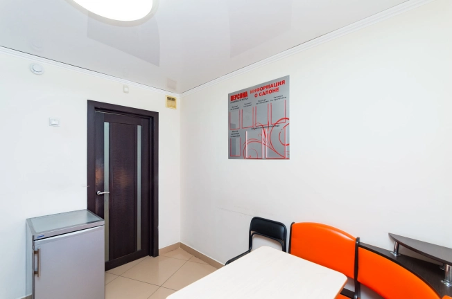 Снять коммерческую недвижимость в Тобольске. Вариант № 5492, 4, площадь -  квм, цена 150000 рублей