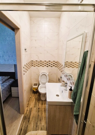 Купить дом на улице Административная в Иркутской области. Вариант № 7564235, 17, площадь -  квм, цена 14450000 рублей