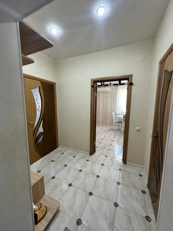 Купить однокомнатную квартиру в Микрорайоне 6-й, Элиста в Элисте. Вариант № 43488, 11, площадь -  квм, цена 5500000 рублей