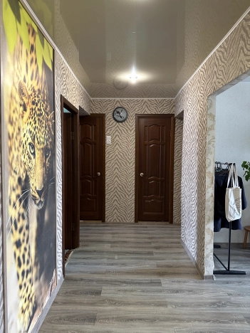 Купить четырехкомнатную квартиру в Волгограде. Вариант № 11854, 18, площадь -  квм, цена 8200000 рублей