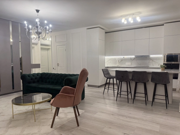 Купить квартиру в Москве. Вариант № 8781940, 2, площадь - квм, цена 36000000 рублей