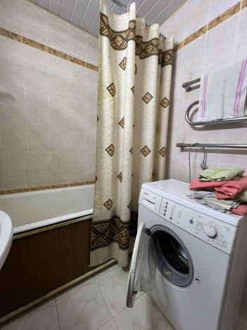Купить квартиру в Москве. Вариант № 7723067, 8, площадь - квм, цена 19500000 рублей