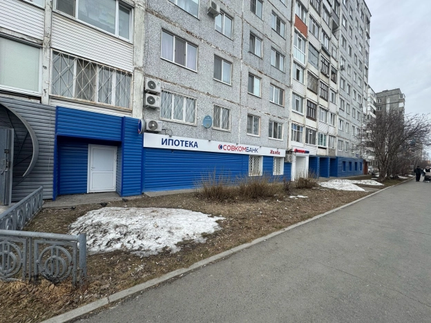 Снять коммерческую недвижимость в Тобольске. Вариант № 335773, 4, площадь -  квм, цена 130000 рублей