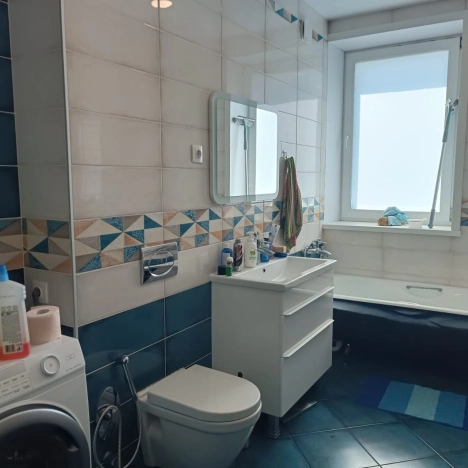 Купить дом на улице Набережная в Тюменской области. Вариант № 40366, 20, площадь -  квм, цена 21500000 рублей