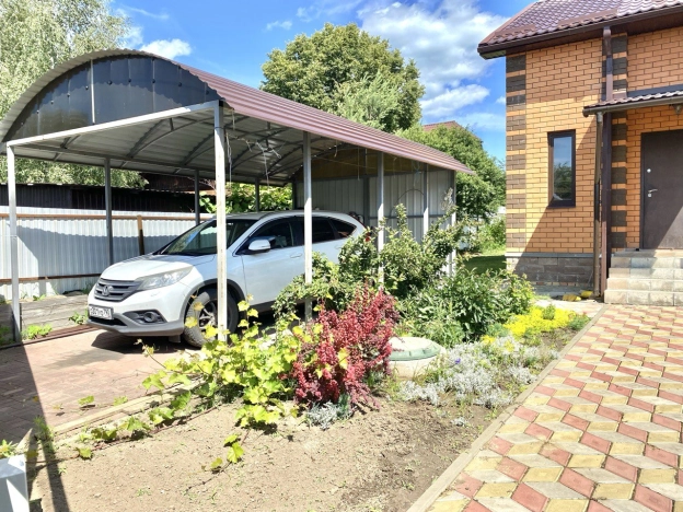 Купить дом в Курской области. Вариант № 57179, 34, площадь -  квм, цена 9100000 рублей