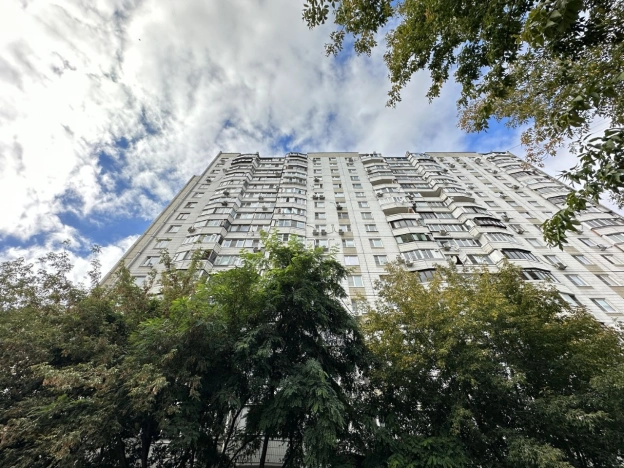 Купить квартиру в Москве. Вариант № 5767581, 13, площадь -  квм, цена 15900000 рублей