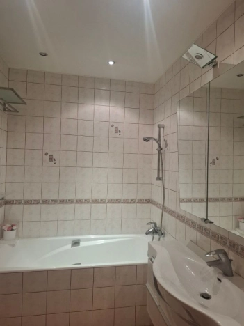 Купить квартиру в Москве. Вариант № 10289698, 15, площадь -  квм, цена 87300000 рублей