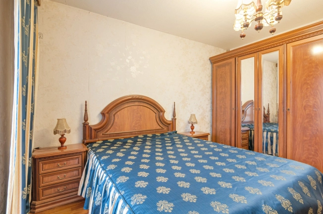 Купить квартиру в Вологодской области. Вариант № 8790858, 4, площадь -  квм, цена 12000000 рублей