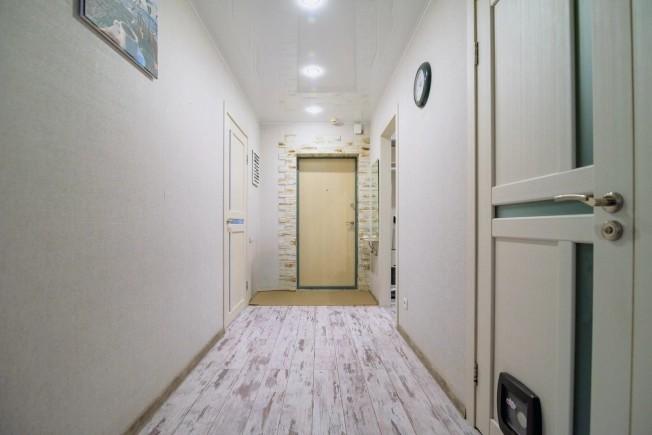 Купить двухкомнатную квартиру в Новосибирске. Вариант № 9491523, 12, площадь -  квм, цена 9500000 рублей