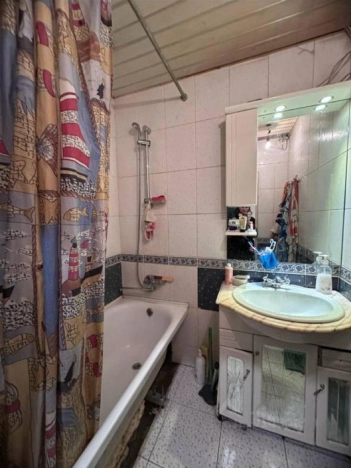 Купить квартиру в Москве. Вариант № 10438129, 8, площадь -  квм, цена 26000000 рублей