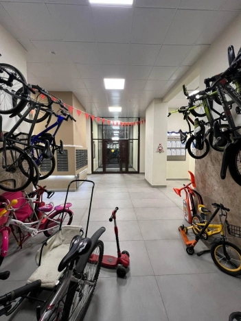 Купить квартиру в Москве. Вариант № 10128607, 28, площадь - квм, цена 13500000 рублей