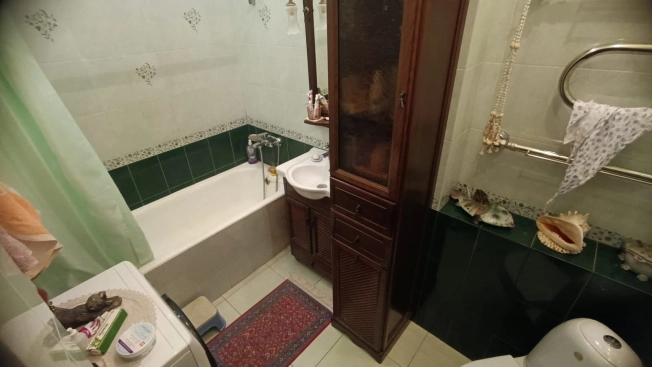 Купить квартиру в Москве. Вариант № 42762, 14, площадь - квм, цена 27500000.0000 рублей