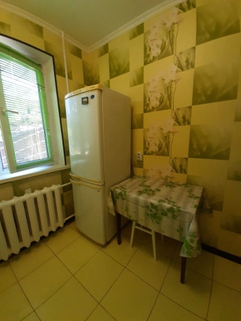 Купить квартиру в районе Старый Стеклотарный в Керчи. Вариант № 10118, 1, площадь -  квм, цена 4150000 рублей