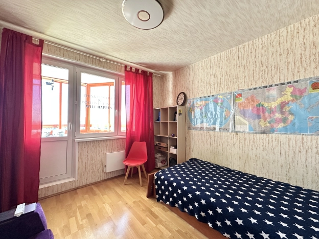 Купить трехкомнатную квартиру в Одинцове. Вариант № 3919042, 12, площадь -  квм, цена 15650000 рублей