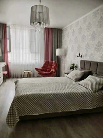 Купить квартиру на улице Есенина в Белгороде. Вариант № 9381964, 7, площадь -  квм, цена 8500000 рублей