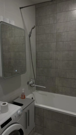 Снять квартиру у метро Площадь Маркса в Новосибирске. Вариант № 9696300, 15, площадь -  квм, цена 50000 рублей