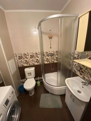 Купить Студию у метро Ладожская в Санкт-Петербурге. Вариант № 5921660, 6, площадь -  квм, цена 8000000 рублей