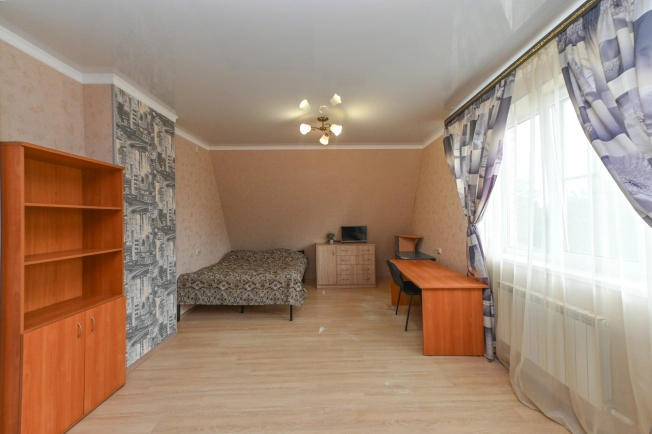 Купить дом на улице Гаккеля в Ростове-на-Дону. Вариант № 2892465, 6, площадь -  квм, цена 10500000 рублей