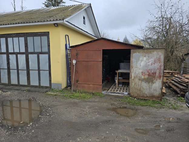 Купить трехкомнатную квартиру на улице Молодёжная в Владимирской области. Вариант № 9227256, 28, площадь -  квм, цена 6999000 рублей