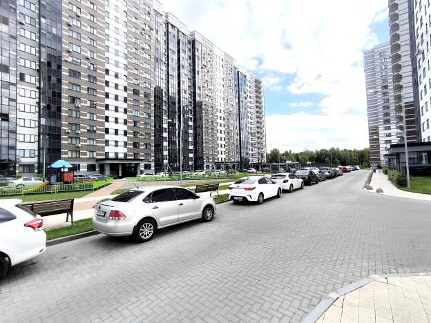 Купить двухкомнатную квартиру в Воронеже. Вариант № 2004425, 2, площадь -  квм, цена 6498000 рублей