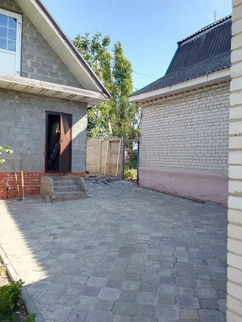 Купить дом на улице Везельская в Белгороде. Вариант № 5921659, 27, площадь -  квм, цена 9300000 рублей