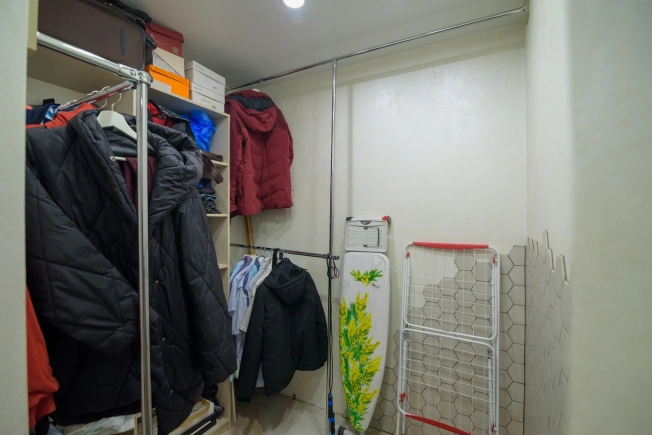 Купить однокомнатную квартиру в Новосибирске. Вариант № 9091481, 21, площадь -  квм, цена 9100000 рублей