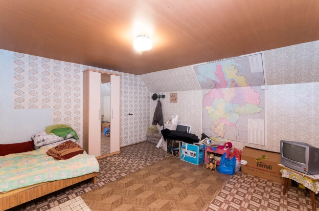 Купить дом в Микрорайоне Восточный, Тобольск в Тобольске. Вариант № 11701, 23, площадь -  квм, цена 9000000 рублей