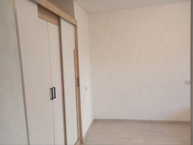 Купить комнату в Белгороде. Вариант № 7638176, 1, площадь -  квм, цена 1350000 рублей