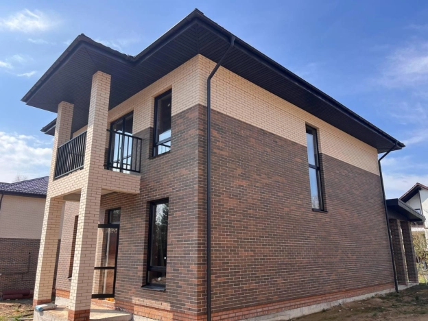 Купить дом в Москве. Вариант № 9890030, 2, площадь -  квм, цена 18900000 рублей