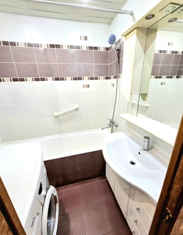 Купить квартиру в Москве. Вариант № 9028730, 17, площадь -  квм, цена 20900000 рублей