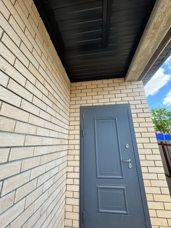 Купить дом в Элисте. Вариант № 44923, 15, площадь -  квм, цена 7500000 рублей