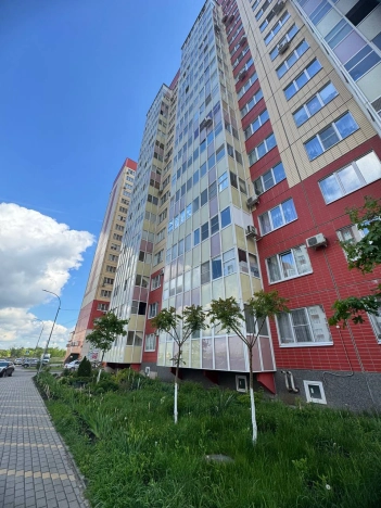 Купить квартиру в ЖК Черемушки в Воронежской области. Вариант № 42604, 23, площадь -  квм, цена 2850000 рублей