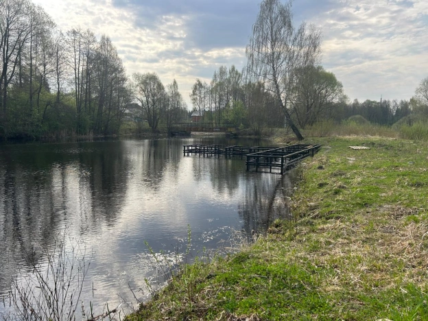 Купить земельный участок в Новгородской области. Вариант № 31129, 7, площадь -  квм, цена 30000000 рублей