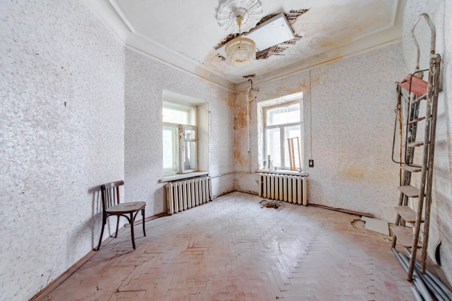 Купить трехкомнатную квартиру в районе Центральный в Санкт-Петербурге. Вариант № 14349, 13, площадь -  квм, цена 17900000 рублей