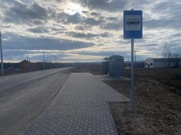 Купить земельный участок на улице Непокорённых Ленинградцев в Калуге. Вариант № 9015, 4, площадь -  квм, цена 999999 рублей