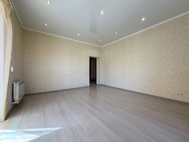 Купить двухкомнатную квартиру на улице Привольная в Белгороде. Вариант № 7989089, 8, площадь -  квм, цена 7250000 рублей