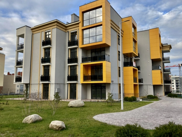 Купить двухкомнатную квартиру в Светлогорске. Вариант № 3968, 1, площадь -  квм, цена 13499000 рублей