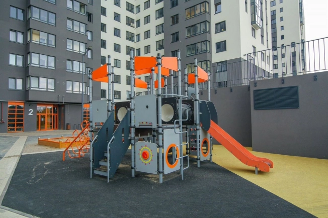 Купить трехкомнатную квартиру в районе Центральный в Калининграде. Вариант № 4882783, 34, площадь -  квм, цена 14999000 рублей