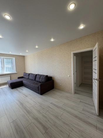 Купить квартиру на вторичке в Уфе. Вариант № 57686, 6, площадь -  квм, цена 10000000 рублей