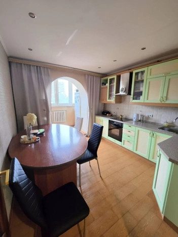 . Вариант № 3332704, 13, площадь - 89.9 квм, цена 15999000 рублей