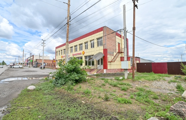 Снять коммерческую недвижимость в Таганроге. Вариант № 59893, 2, площадь -  квм, цена 100000 рублей