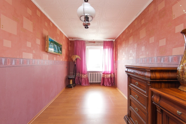 Купить трехкомнатную квартиру на улице Советская в Калининградской области. Вариант № 3306, 10, площадь -  квм, цена 6150000 рублей