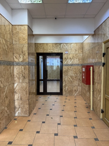 Купить квартиру в Москве. Вариант № 8600952, 11, площадь -  квм, цена 18100000 рублей