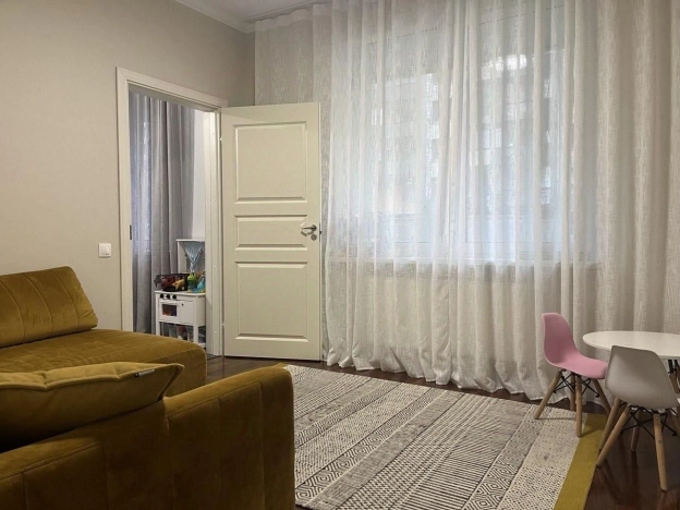 Купить двухкомнатную квартиру у метро Девяткино в Санкт-Петербурге. Вариант № 7658283, 3, площадь -  квм, цена 14200000 рублей