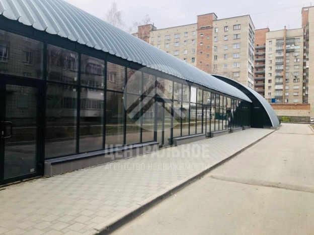 Снять коммерческую недвижимость в Новосибирске. Вариант № 1715, 0, площадь -  квм, цена 108000 рублей