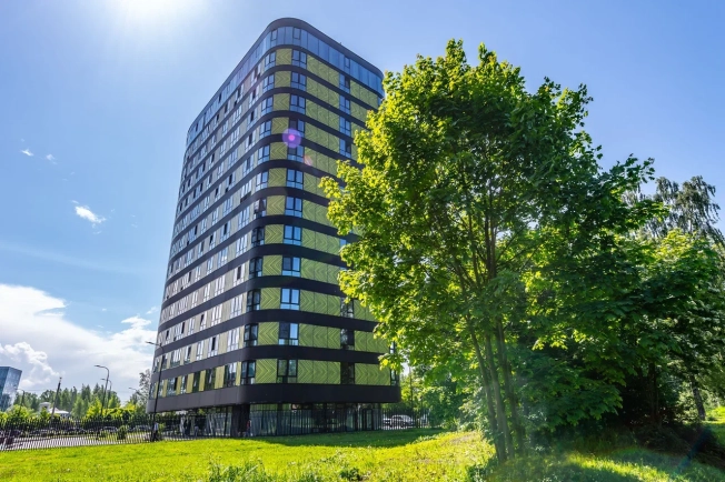 Купить трехкомнатную квартиру у метро Площадь Ленина в Санкт-Петербурге. Вариант № 5971, 33, площадь -  квм, цена 44000000 рублей