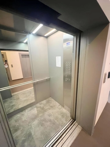 Купить квартиру в Москве. Вариант № 8864115, 16, площадь -  квм, цена 18000000 рублей