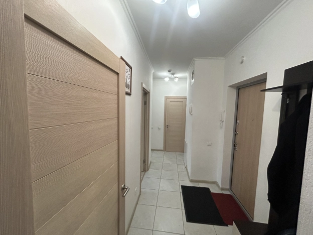 Купить квартиру в Москве. Вариант № 7799991, 10, площадь -  квм, цена 21000000 рублей