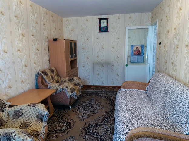 Купить двухкомнатную квартиру на улице Петра Мерлина в Бийске. Вариант № 29545, 5, площадь -  квм, цена 4070000 рублей