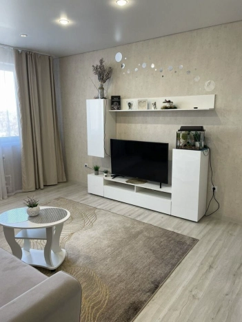 Купить двухкомнатную квартиру в районе Центральный в Калининграде. Вариант № 8153840, 3, площадь -  квм, цена 7200000 рублей